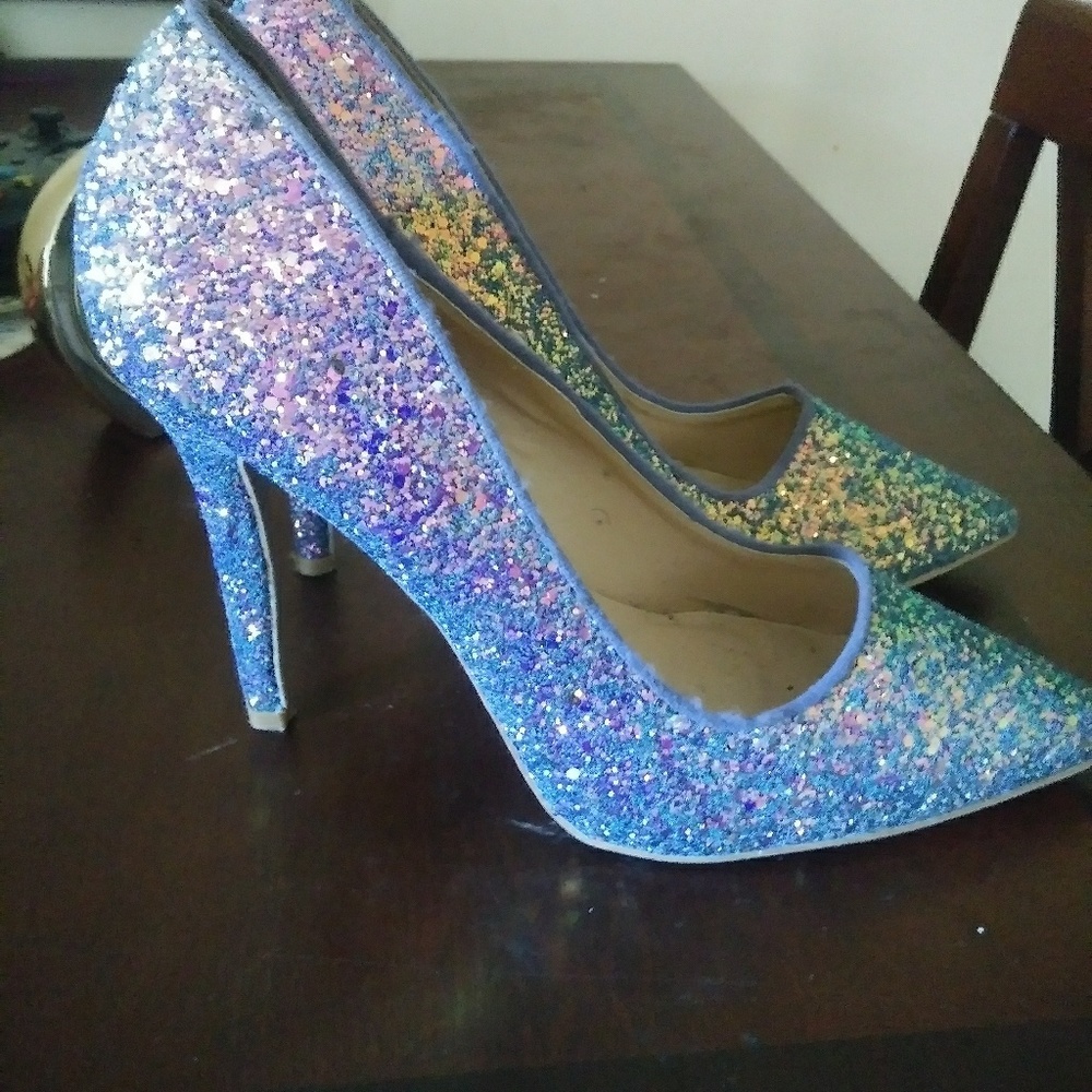 Qupid Hard Glitter Heels 👠